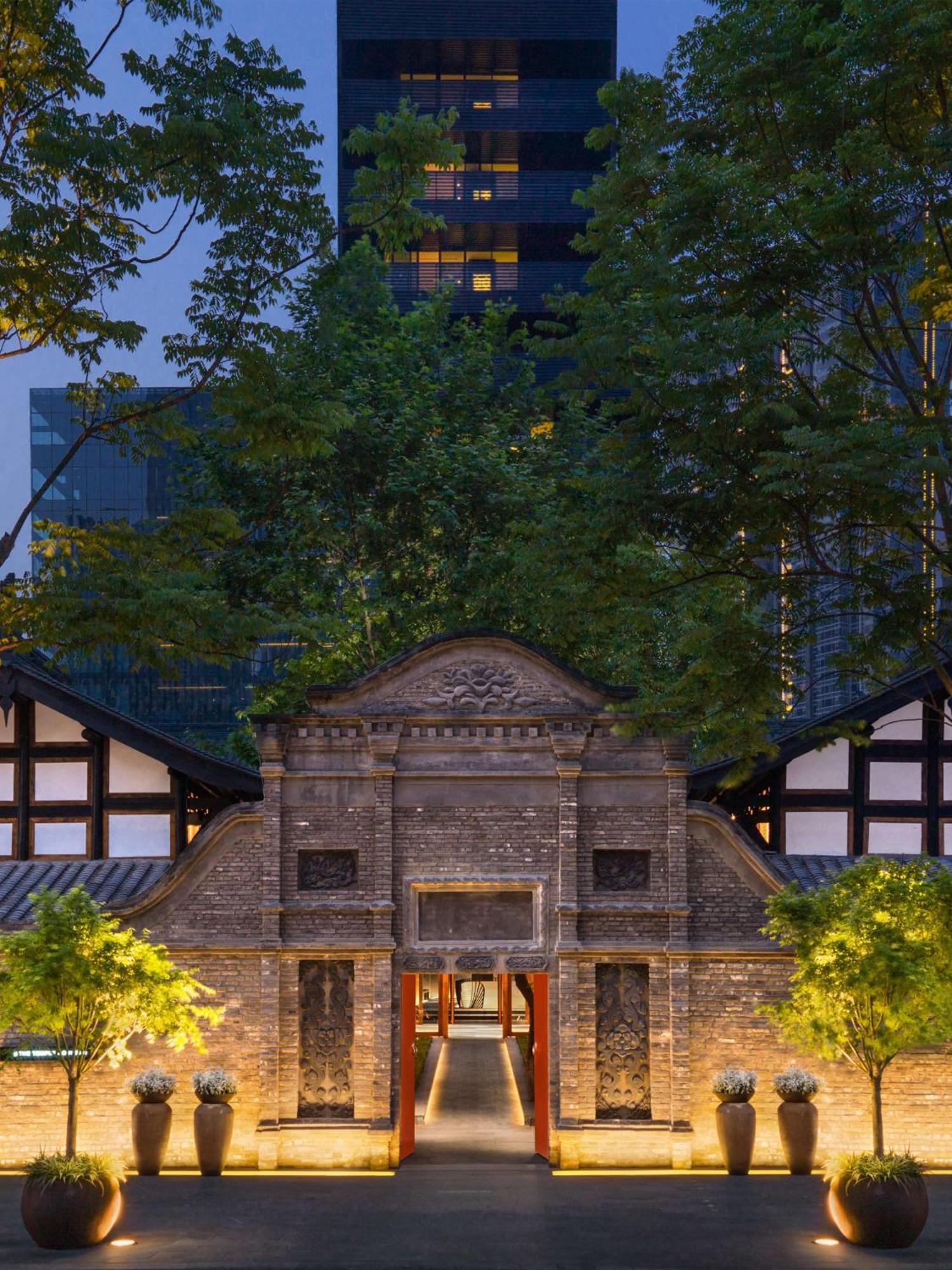 The Temple House Hotel Chengdu Bagian luar foto